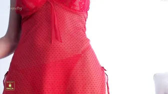 koquetry stunning slut dabbles with dildo