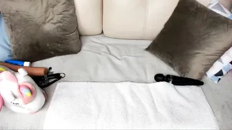roxy_jo blissful devil caresses shaved vagina