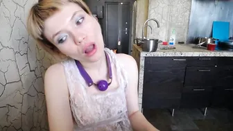 ssweet16 cute passion relish swallows dildo
