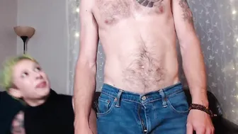 lily_jake tempting chick fingering pussy