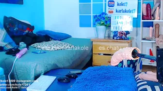 karlakole luxurious bitch fucks pussy with phallus