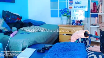 karlakole luxurious bitch fucks pussy with phallus