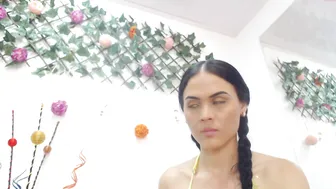 jessica_bitch charming trash pulls pussy