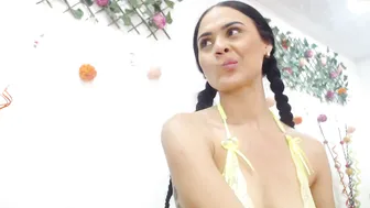 jessica_bitch charming trash pulls pussy