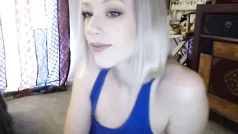 anya96 Spicy brunette