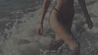 koquetry dancing at the pole