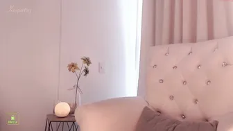 koquetry cute chick fucks herself with sex toys