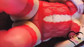 Perverse slut pussy fingers in pussy