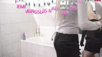 PrettyNina charming pregnant