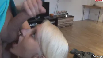 Leonie-pur erotic dance and a good suction dildos from a blonde female