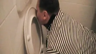 Eve-Deluxe adorable  cam girl  pulls clit