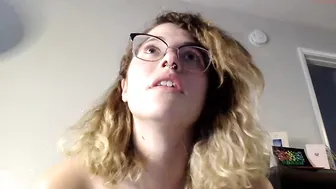 rainbowemilyxo no panties mattresses wet holes