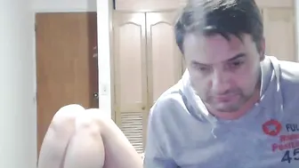 latin_porno fiercely jerking off her fat pussy