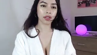 its_lana Charming confused