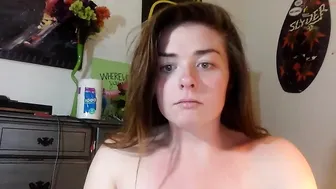 kevin123asd Young brunette