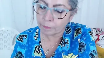 madameboobs69 tasty babe tames its lust