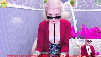 mabel_coy shy babe fucks her cunt with a sex toy