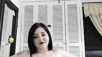 lady_studio blonde hairstyle fingering shaved cunt