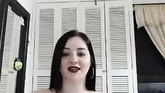 lady_studio blonde hairstyle fingering shaved cunt