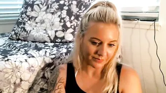 kitty_cox glamor bitch fuck both slits