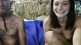 couple_travels imposing slut stiffens her cunt tight