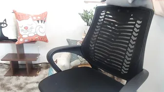 lettysweety98 busty beauty takes off her underwear