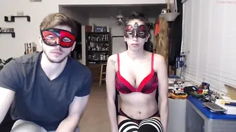 lil_di_di sexy wench sucks dick