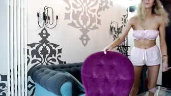 carmen_harty twirling nipples on big boobs