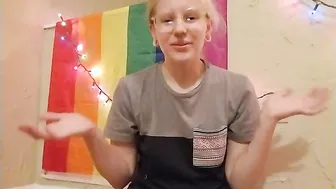 river shy babe shows shaved cunt