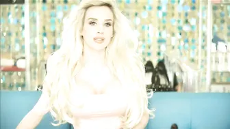 roxy cox online show January 2020