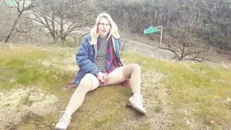 river cute babe masturbating with sex toy