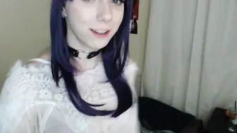 lilabrooks Shy babe shows her natural tits