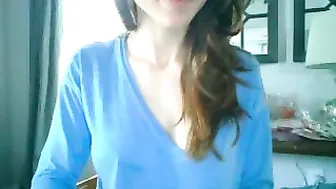 mfbae Wicked girl fingers her shaved holes