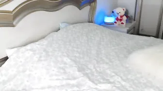 oksanafedorov Slender doll Masturbates vagina