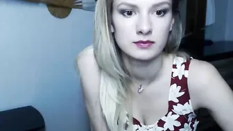 isabelwardley Cute girl gets naked and jerks off