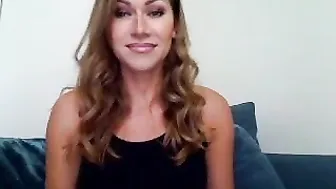 amiri Matchless lady masturbating sex toys