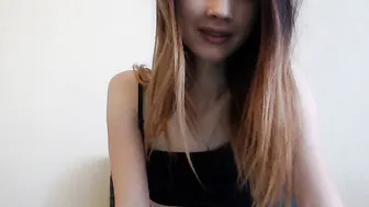 milanalight Busty blonde licks nipples