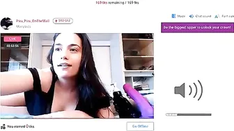 pira pira delightful beauty fucks a shaved vagina