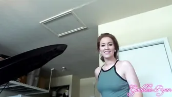 ryanxoxo beautiful chick divinely caresses charms