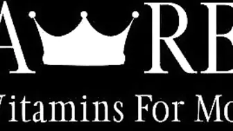 reyareign cute young lady shows off beautiful tits