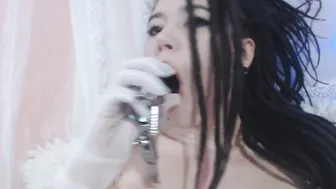 sasha Radiant brunette