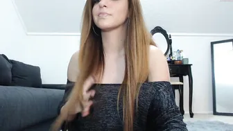 rebbecasnowshoe ardent slut licks dildo
