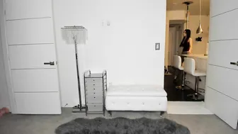 noelleeastonxxx lustful student shows pussy