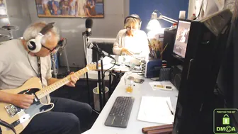 win2win gets squirt orgasm