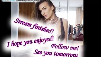 layanaqueen Busty brunette