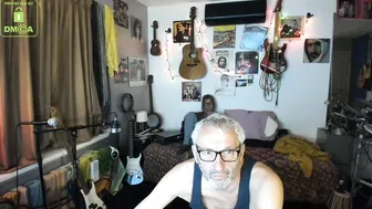 win2win appetizing bitch fingering sex machine