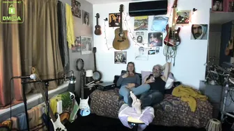 win2win appetizing bitch fingering sex machine