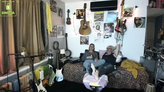 win2win appetizing bitch fingering sex machine