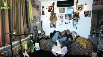 win2win appetizing bitch fingering sex machine