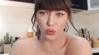 sophietherapy sultry confused talks in fries